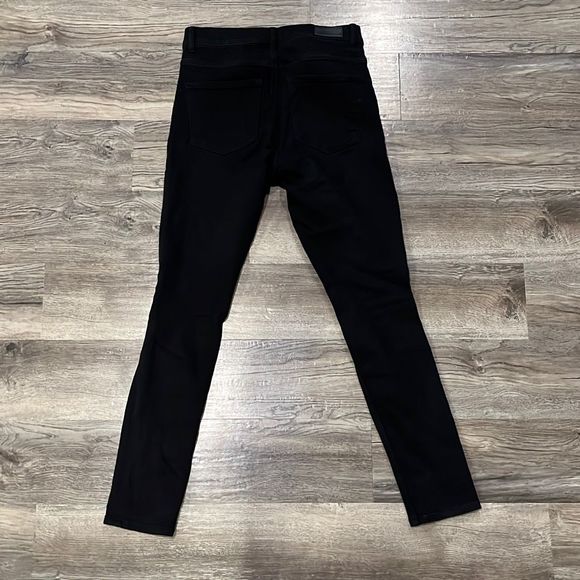 Express Black High Rise Distressed Legging Jeans Size 8 - Picture 3 of 6
